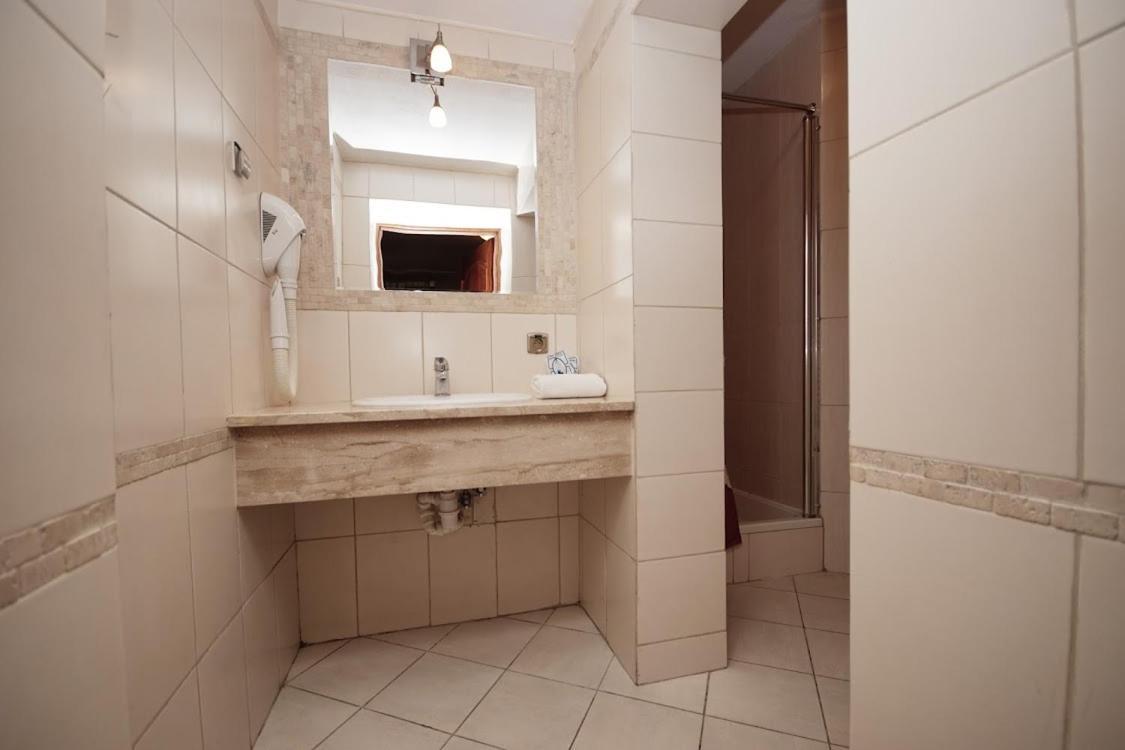 Privet Room With Bathrom 150M From The Beach Sopot Dış mekan fotoğraf